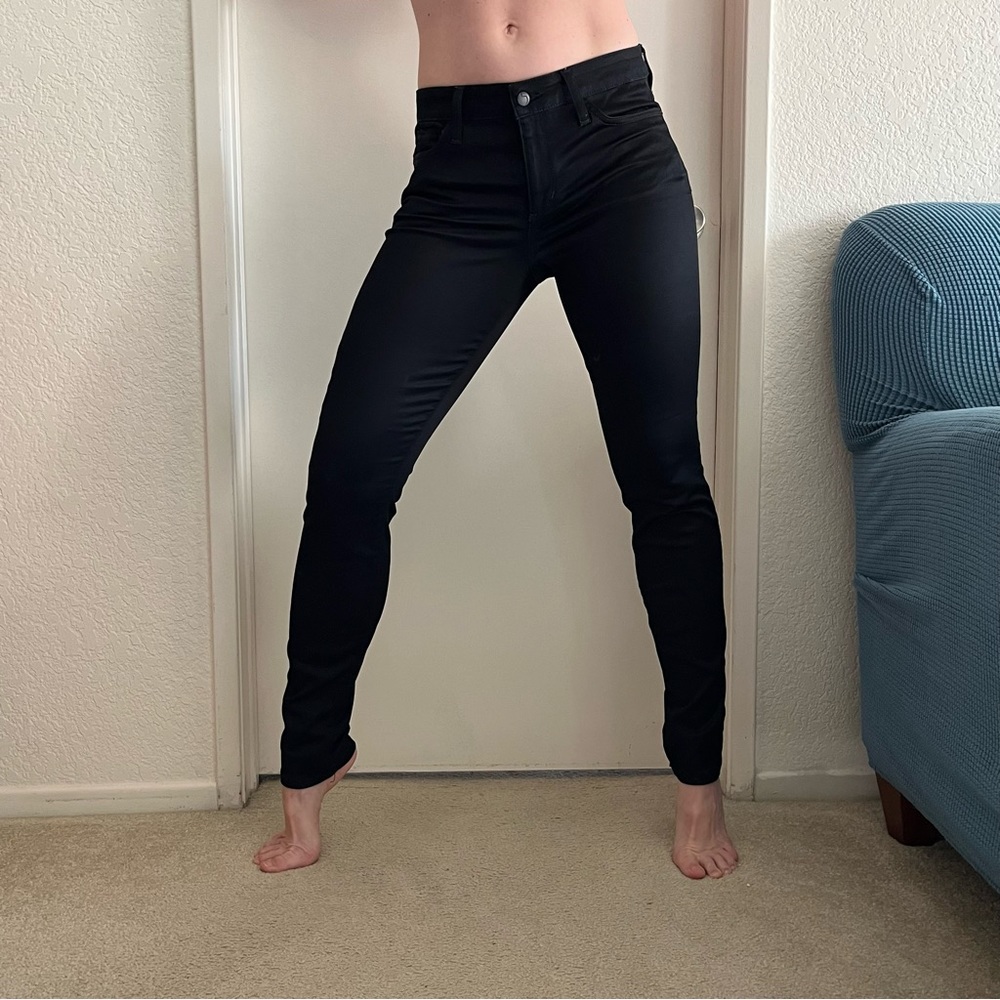Joe’s Jeans - The Skinny (black)